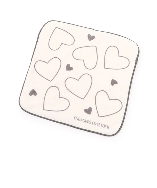 【綿100％】ハート柄ハンドタオル