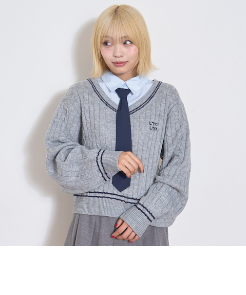 衿つきレイヤードニット