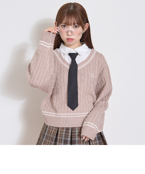 衿つきレイヤードニット