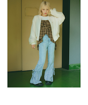 レースアップフレアデニムパンツ