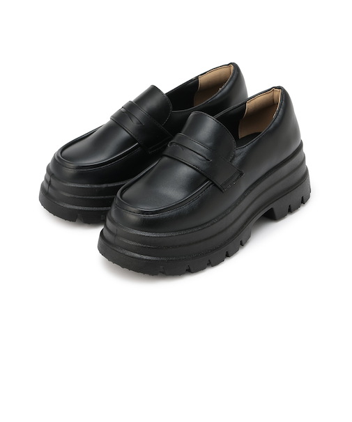 厚底ローファー