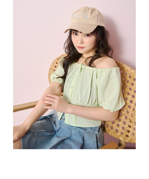 オフショルブラウス