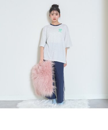 【ルームウェア/パジャマ】半袖ハートバックプリントTシャツ＆ラインロングパンツセット