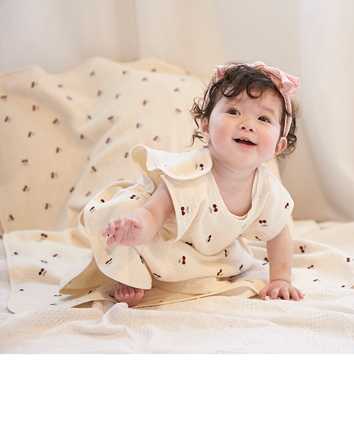 【新品】familiar♡ガーゼスリーパー ピンク 名入れ刺しゅう対象商品 |10mois公式オンラインショップ