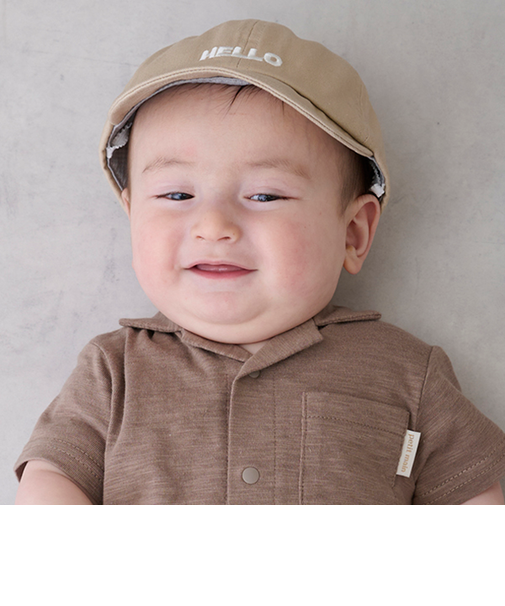 ロゴ刺繍キャップ