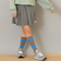 グレー