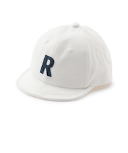 アルファベットロゴキャップ