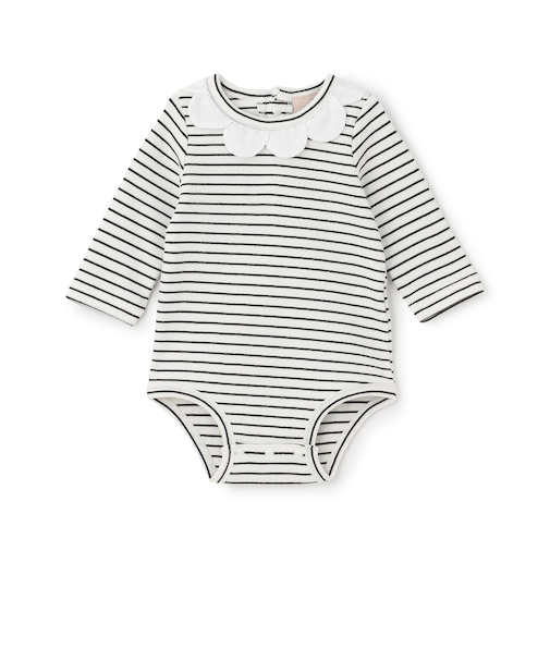 スカラップ衿ロンパース