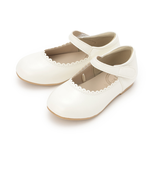 スカラップパンプス