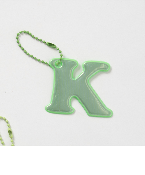 あんしんアルファベットリフレクターチャーム(緑)