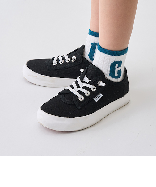 ゴム紐ローカットスニーカー