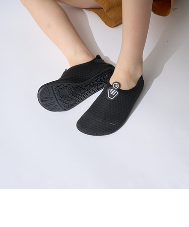 水陸両用シューズ