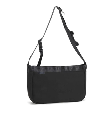 CHROME(クローム)9L/耐水/ショルダーバッグ/NEWSPAPER MESSENGER SM/ニュースペーパー メッセンジャー スモール/JP198BKSU/雑貨/ユニセックス/メンズ/レディース/ムラサキスポーツ