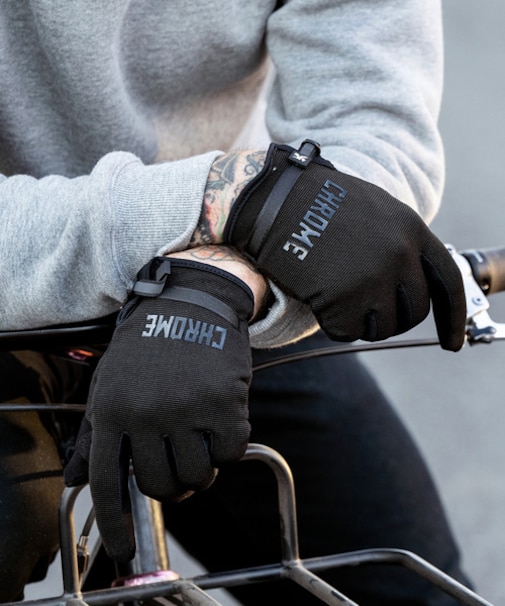 CHROME(クローム)手袋/防寒/CYCLING GLOVES 2.0/サイクリング グローブ/AC229BK/雑貨/ユニセックス/メンズ/レディース/ムラサキスポーツ