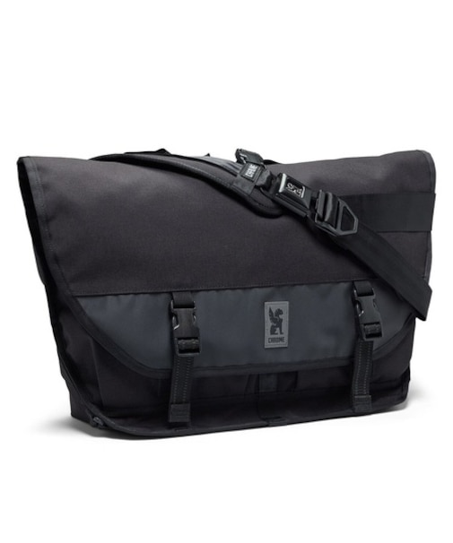 CHROME(クローム)24L/防水/ショルダーバッグ/MESSENGER シーティーゼット/BG380BK/雑貨/ユニセックス/メンズ/レディース/ムラサキスポーツ