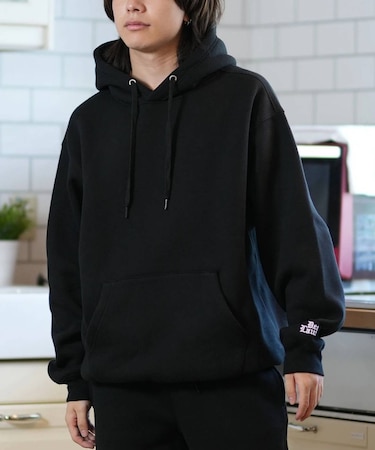 【限定】DEAR LAUREL(ディアローレル)裏起毛トレーナー クルーネック スウェット ワンポイント ブラックレター D24F1101 ユニセックス メンズ ムラサキスポーツ限定