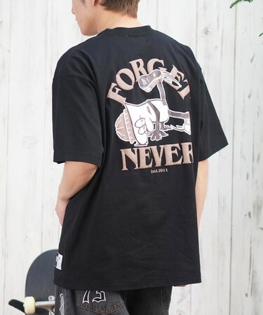 【ムラサキスポーツ限定】FORGET NEVER(フォーゲットネバー)半袖Tシャツ バックプリント 252OO1ST556FN/ユニセックス メンズ  ムラサキスポーツ