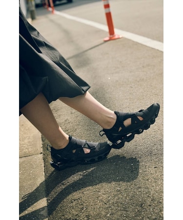 MIZUNO/D1GA251903 WAVE PROPHECY STRAP ウエーブ プロフェシー ストラップ クッション ローカット 通気性 紐なし ミズノ スニーカー サンダル ユニセックス ムラサキスポーツ