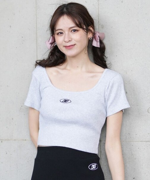 DC(ディーシー)半袖 Tシャツ スクエアネック リブ素材 クロップド丈 ショート丈 ロゴ セットアップ対応 LST252306/レディース ムラサキスポーツ