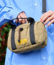 KiU/ショルダーバッグ スクエアパデッドミニボストンバッグ K476-906 キウ ユニセックス メンズ レディース ムラサキスポーツ