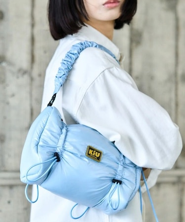 KiU/ショルダーバッグ パフィーギャザーハンドルバッグ K486-988 キウ ユニセックス メンズ レディース ムラサキスポーツ