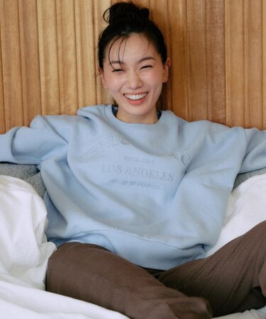 【限定】RIKKAFEMME/長袖トレーナー スウェット クルーネック カレッジロゴ 刺繍 裏起毛 RF25FW06 リッカファム レディース ムラサキスポーツ限定