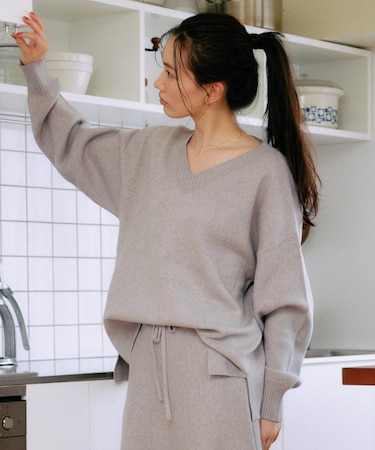 【限定】RIKKAFEMME/ニット セーター Vネック 無地 セットアップ対応 RF25FW13 リッカファム レディース ムラサキスポーツ限定