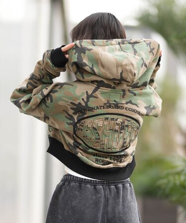 DC/26 WS HIDDEN SHORT Z LZH261309 ショート丈 ジップパーカー ウィメンズ ディーシー レディース ムラサキスポーツ