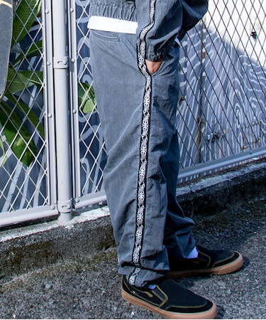 QUIKSILVER/SURF SK8 PT QPT261004 ナイロンロングパンツ 裏地・ドローコード付き セットアップ対応 クイックシルバー メンズ ムラサキスポーツ