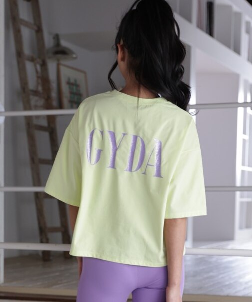 【ムラサキスポーツ限定】GYDA/414620 ラッシュガード 半袖 Tシャツ GYDAロゴ グリッタープリント ジェイダ レディース ムラサキスポーツ