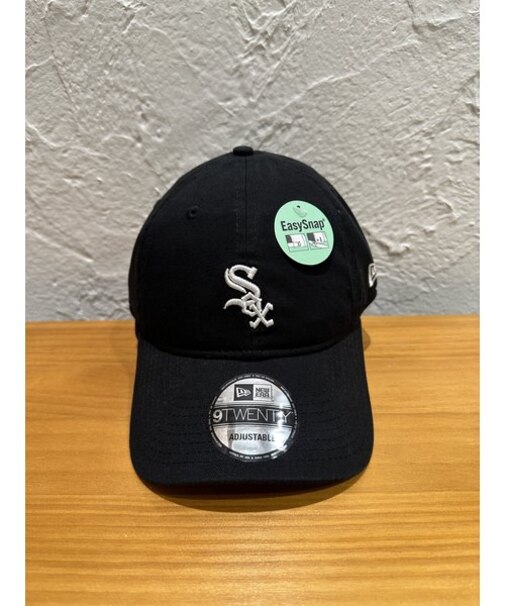 NEW ERA (ニューエラ) - 9TWENTY KHAKI SWEAT BAND CHI (920 カーキ スウェット バンド シカゴ・ホワイトソックス)