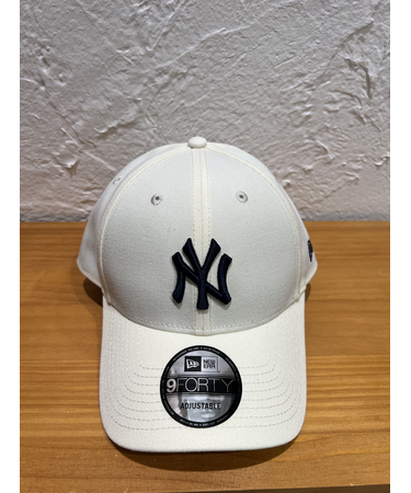 NEW ERA (ﾆｭｰｴﾗ) - 9FORTY MLB WOVEN LABEL NYY (940 MLB ｳｰｳﾞﾝ ﾗﾍﾞﾙ ﾆｭｰﾖｰｸ･ﾔﾝｷｰｽ)