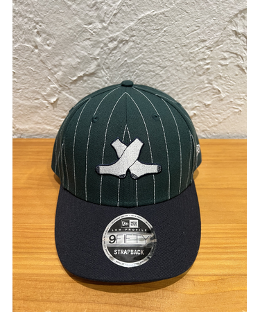 NEW ERA (ﾆｭｰｴﾗ) - Low Profile 9FIFTY am PINSTRIPE MIYUKI ARIHARA CHI (LP950 am ﾐﾕｷ ｱﾘﾊﾗ ｼｶｺﾞ・ﾎﾜｲﾄｿｯｸｽ ｸﾞﾘｰﾝ ﾌﾞﾗｯｸ ﾊﾞｲｻﾞｰ)