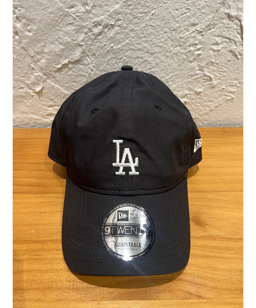 NEW ERA (ﾆｭｰｴﾗ) - 9TWENTY MLB TYPEWRITER LA (920 MLB ﾀｲﾌﾟﾗｲﾀｰ ﾛｻﾝｾﾞﾙｽ･ﾄﾞｼﾞｬｰｽ)