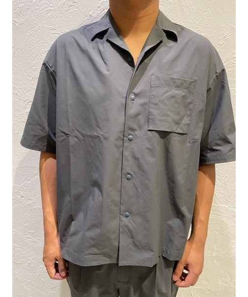 The COMP_US (ｻﾞｺﾝﾌﾟｱｽ) - COVEROSS S/S SHIRTS (ｶﾊﾞﾛｽｼｮｰﾄｽﾘｰﾌﾞｼｬﾂ) 25SSCU-09SH