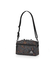 GREGORY (ｸﾞﾚｺﾞﾘｰ) - PADDED SHOULDER POUCH (ﾊﾟﾃﾞｯﾄｼｮﾙﾀﾞｰﾎﾟｰﾁ)
