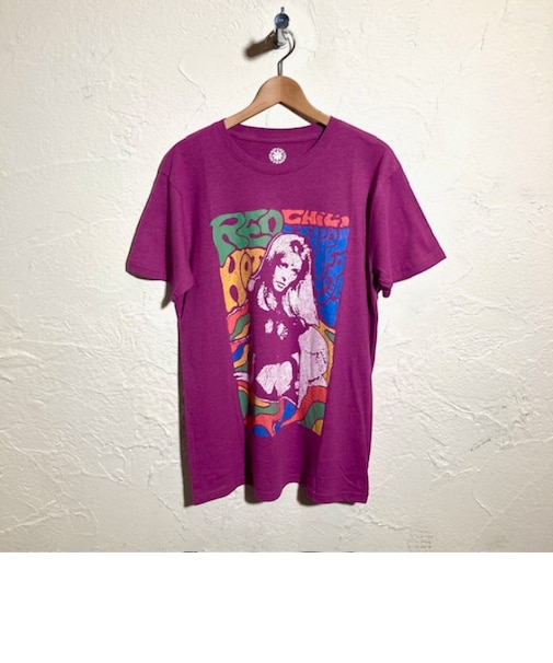 Red Hot Chili Peppers (ﾚｯﾄﾞﾎｯﾄﾁﾘﾍﾟｯﾊﾟｰｽﾞ) - KNEELING GIRL TEE