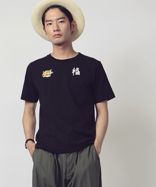 ベトナムジャケット風刺繍Tシャツ