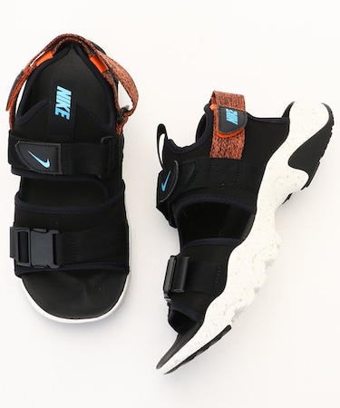 WEB限定 ナイキキャニオンサンダル / CI8797-007 / CI8797-301