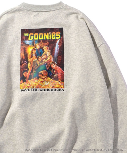 WEB限定 THE Goonies/グーニーズ 別注 ビッグシルエット バックプリント クルーネックスウェット/刺繍