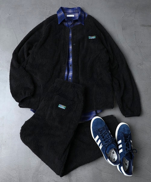 WEB限定 リラックスフィット フリースセットアップ/ノーカラー