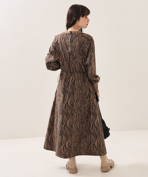 ウエストコードロングスリーブワンピース ゼブラ柄｜フリークスストア