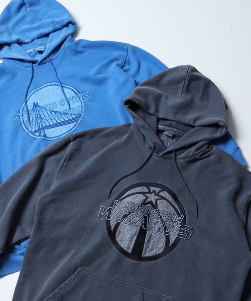 NBA チームロゴ刺繍 ピグメント スウェットパーカー｜フリークスストア