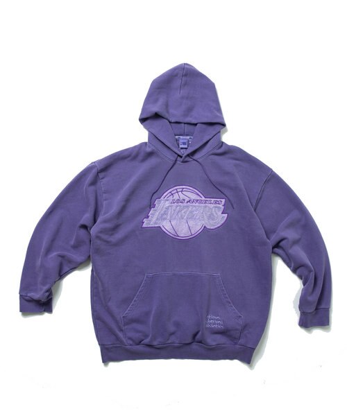 NBA チームロゴ刺繍 ピグメント スウェットパーカー｜フリークスストア