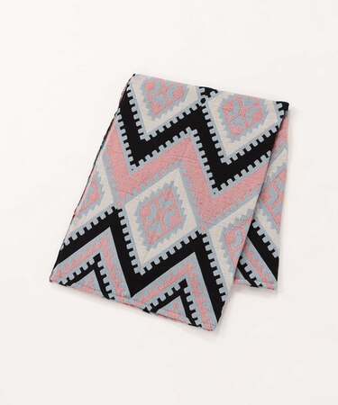 幾何学ジャガードラグ