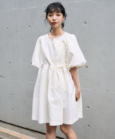 フクレジャガードパフスリーブリボンミニワンピース