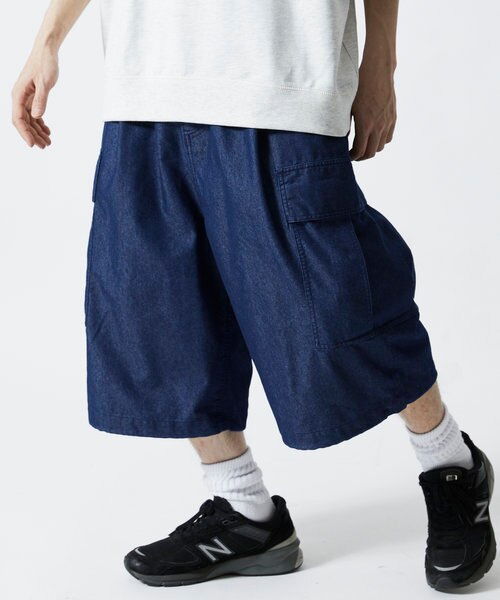 とうあ　完売品　BG UTILITY CROPPED PANTS ハーフパンツ MEN その他のパンツ
