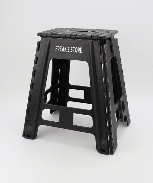 FOLDING STEP STOOL