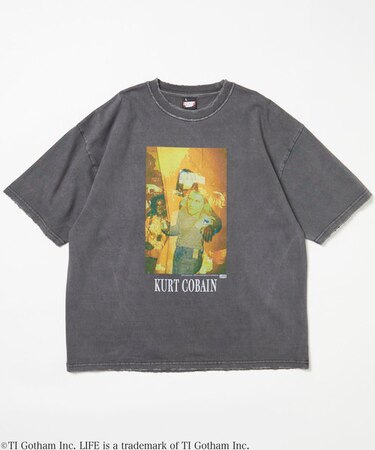 別注 カート・コバーン コラボフォト カレッジTシャツ/LIFE Kurt 