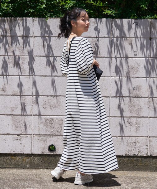 パフスリーブカットマキシワンピース